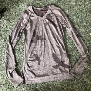 Oiselle Flyte long sleeve shirt Size medium